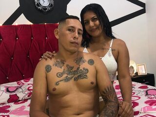 cam couple playing with dildo TatianaAndJacob