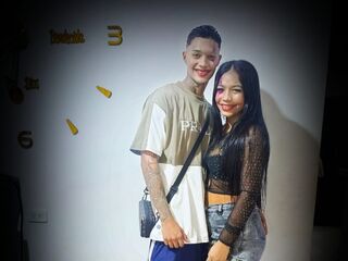 chat room live sex cam YuleimysAndAlex