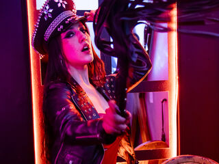 bizarre liveshow CleodoraNoir