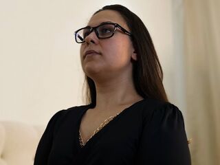 bizarre fetish live web cam LilyKeir