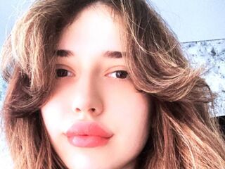 nude cam pic AliceTrisavya