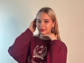 nude cam girl photo AliceWoody