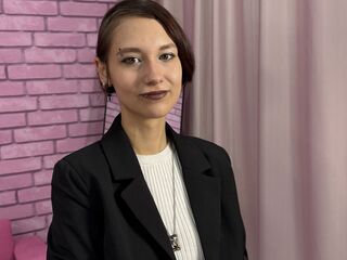 adult free chat AlisaWinsor