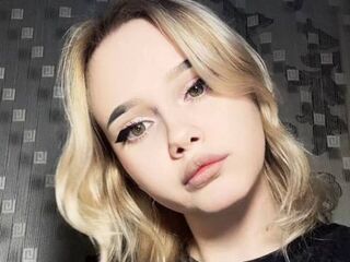 girl webcam show AlmaLonabaugh