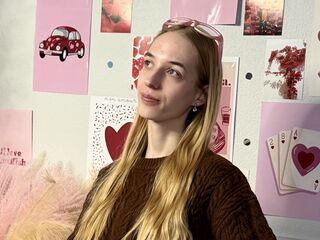 adult cam AlyssaRingbloom