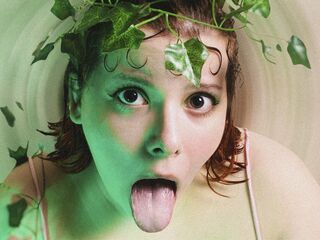 naked girl with webcam masturbating AmarisLeroy