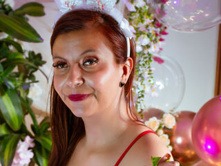 naughty camgirl fingering pussy AmberRousee