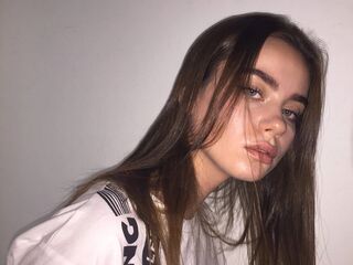 naked webcamgirl AmeliPovilain