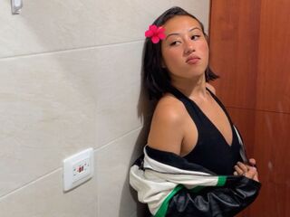 cam girl masturbating AndreaTapiero