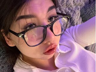 masturbating camgirl AngelSteel