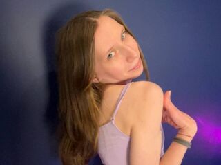 naked camgirl fingering pussy AnnaEllins