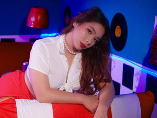 camwhore masturbating with vibrator AnnaWhiite