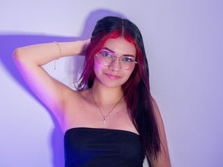 naked cam girl masturbating with vibrator AriaRosel