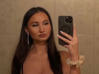 sexy webcamgirl AriaWaverly
