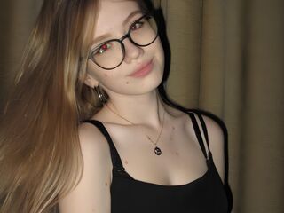 naked girl with webcam fingering AudreyCorby