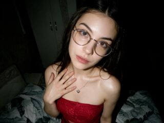 cam girl AugustinaMoltz