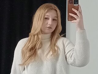 naked cam girl masturbating with dildo AutumnCoxwell