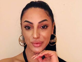 naked camgirl picture AvaLafayette