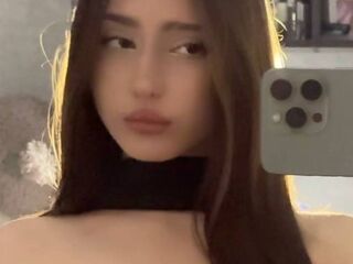 nude cam girl pic BellaJersiquins