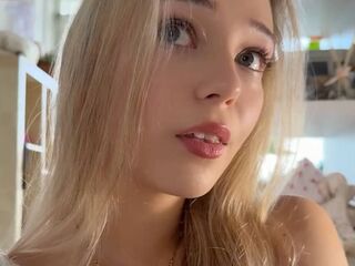 chatrubate cam girl picture BernieceFrisch