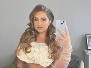 adultcam photo BernieceWarmath