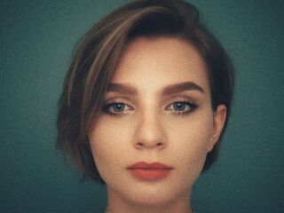 beautiful girl webcam BjorkLight