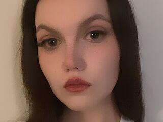 cam girl fingering pussy BrittaAmrine