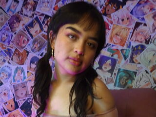 camgirl fingering shaved pussy CamiKonnor