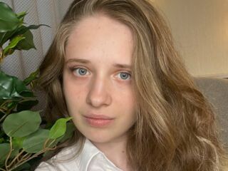 chat live webcam CamillaKelly