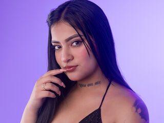 mastubating web cam girl CarlaMilano