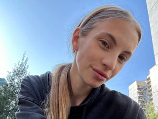 porn cam CatherynBigger