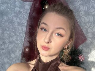 camgirl picture CharoletteHeckle