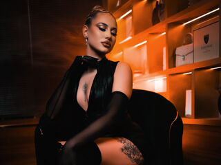 hot girl ChloeGracey