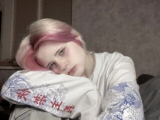 naughty cam girl masturbating ChristianGlock