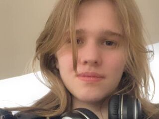 naked cam girl masturbating with dildo ChristieDemaline