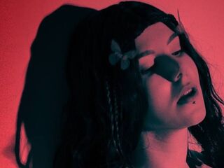 camgirl chat room CorlissFunston