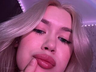 free live chatroom CrystalWest