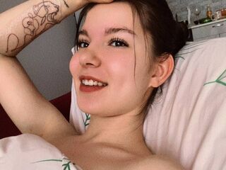camwhore masturbating with sextoy DarelBlink
