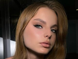 babe web cam DoraWilliams