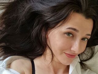 cam girl masturbating with vibrator DorottyStone