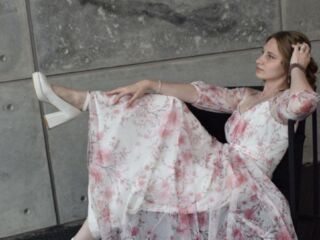 cam girl camsex EarleneConaghan