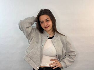 kinky cam ElaraWhitmoren