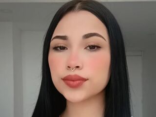 camwhore EmilyMorrison