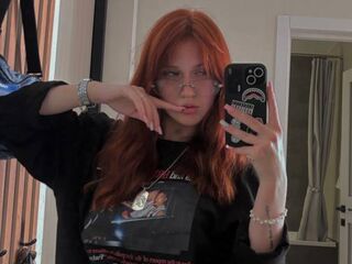 adult cam EmmaMinis