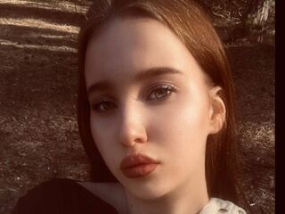 cam girl playing with vibrator EmmyStonelle