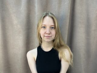sexy cam girl ErleneCoup