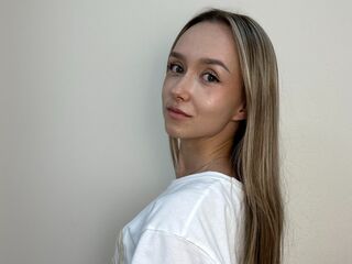 webcam babe ErlineClutter