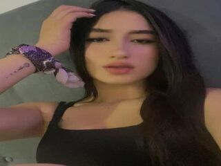 hot naked camgirl EvelynFontain
