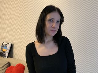 live webcam girl GussGulya