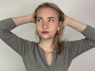 sexy live cam girl HisakoHenn